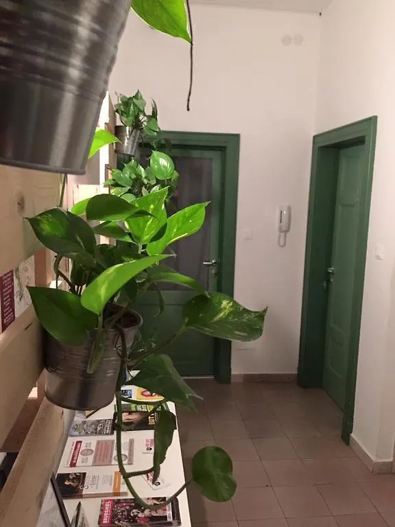 Low Cost Ferrara 3*,